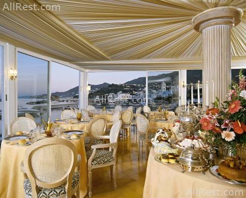 L'Albergo della Regina Isabella 45